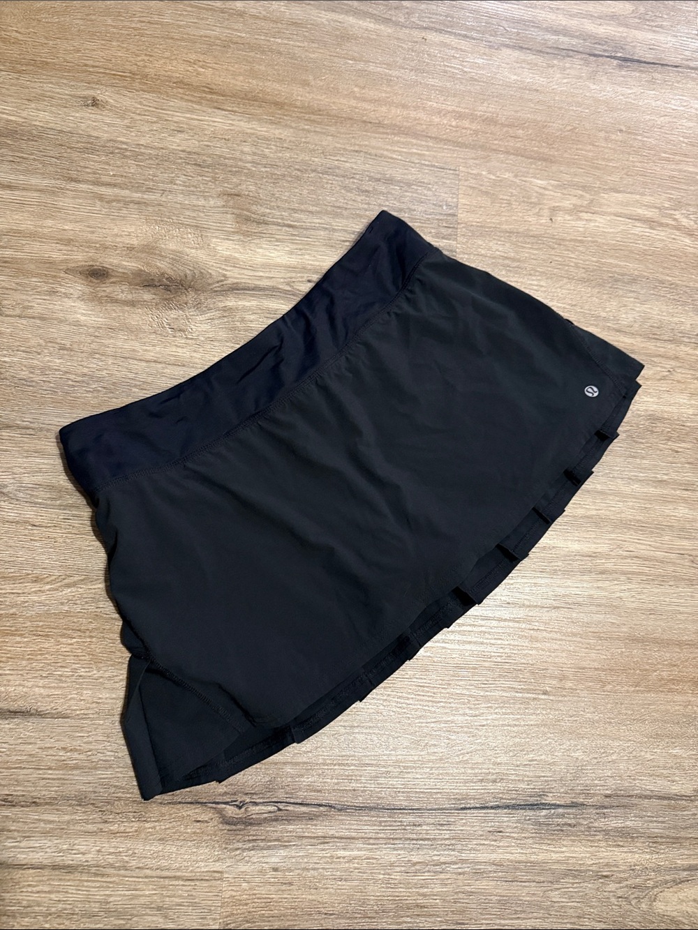 lululemon athletica Black Performance Athletic Skirt Skort front logo low rise 8